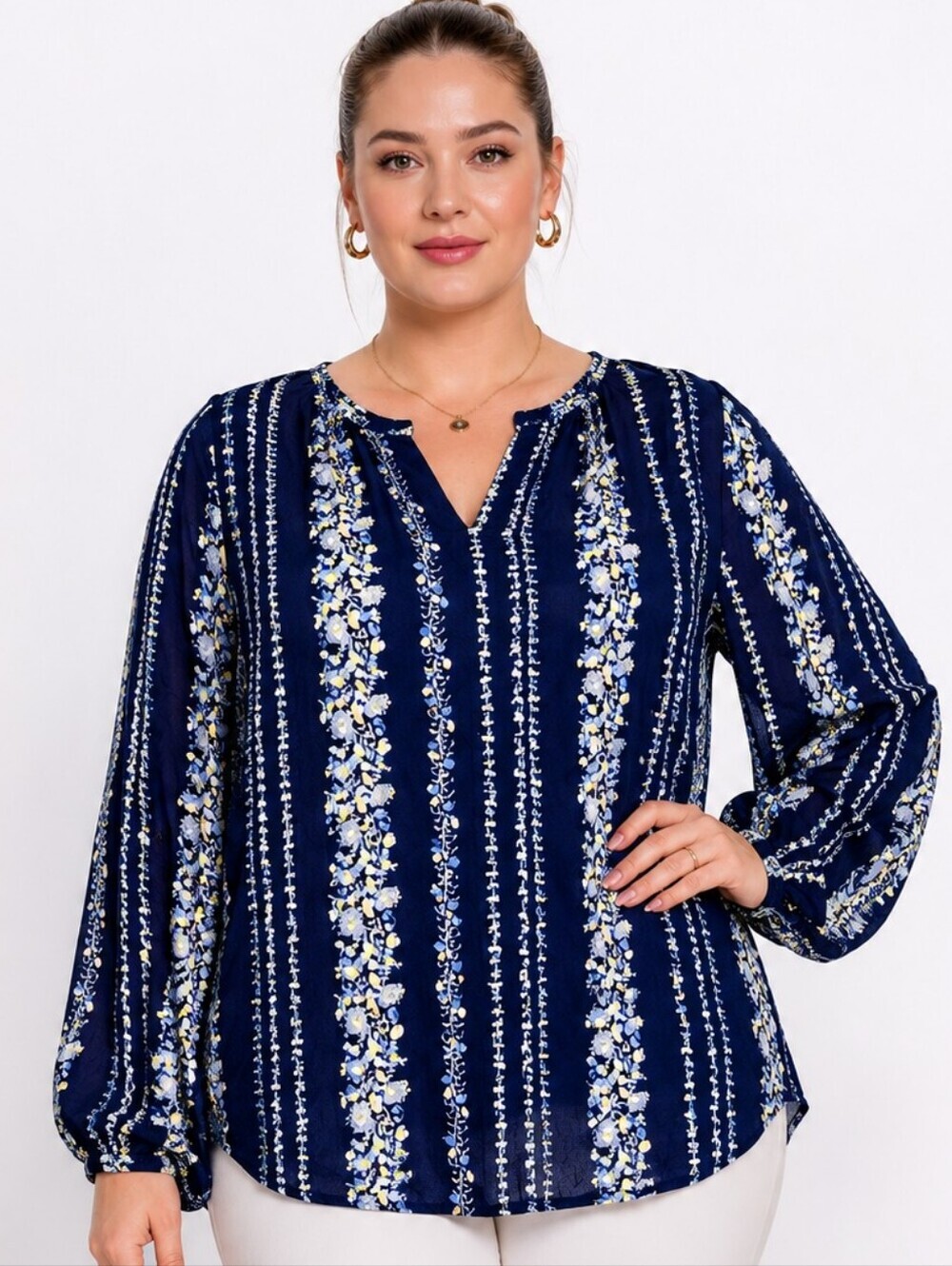 Old Navy Women's Plus Size XXL Navy Floral Stripe Long Sleeve Peasant Blouse.